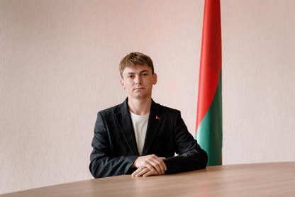 Максим Владимирович